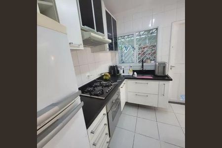 Casa de condomínio à venda com 104m², 3 quartos e 2 vagas