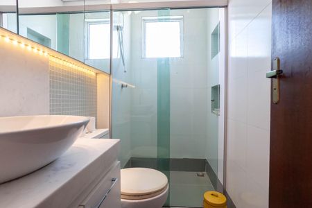 Apartamento para alugar com 110m², 2 quartos e 1 vagaBanheiro social 