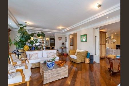 Apartamento à venda com 401m², 4 quartos e 5 vagas