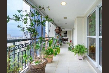 Apartamento à venda com 401m², 4 quartos e 5 vagas
