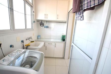 Casa à venda com 169m², 3 quartos e 2 vagas