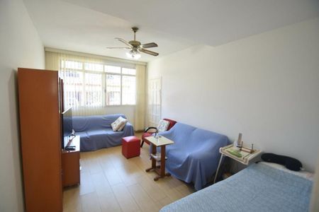 Casa à venda com 169m², 3 quartos e 2 vagas