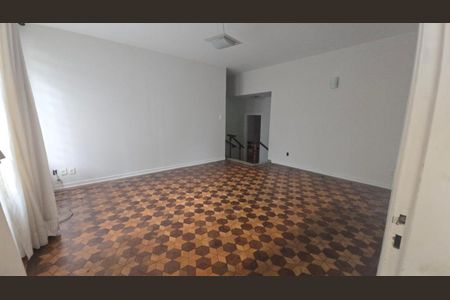 Casa à venda com 3 quartos, 181m² em Jardim Londrina, São Paulo