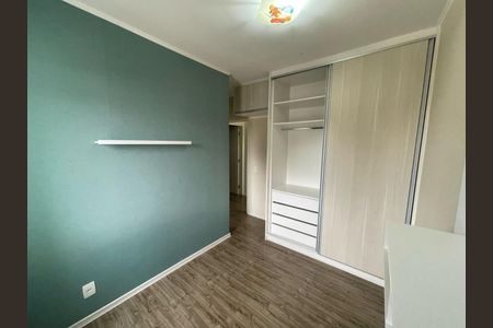 Casa à venda com 3 quartos, 190m² em Vila Marari, São Paulo