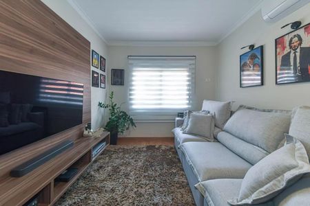Casa à venda com 4 quartos, 214m² em Campo Belo, São Paulo