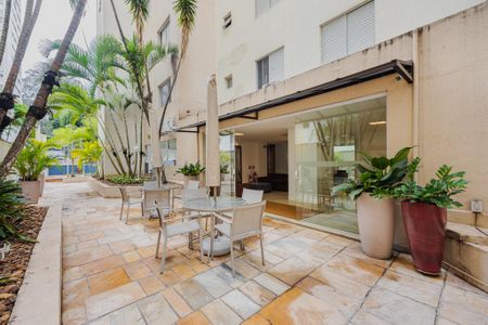 Apartamento para alugar com 32m², 1 quarto e 1 vagaÁrea comum