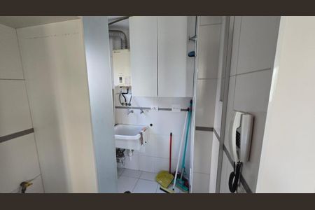 Apartamento à venda com 64m², 1 quarto e 2 vagas