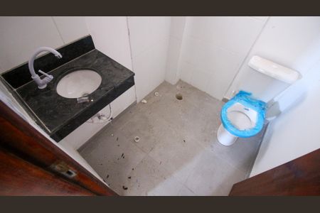 Studio para alugar com 30m², 1 quarto e sem vaga Studio para alugar com 30m², 1 quarto e sem vagaBanheiro