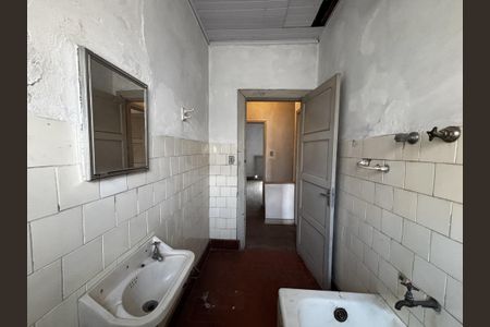 Banheiro 1 de casa à venda com 3 quartos, 147m² em Pinheiros, São Paulo