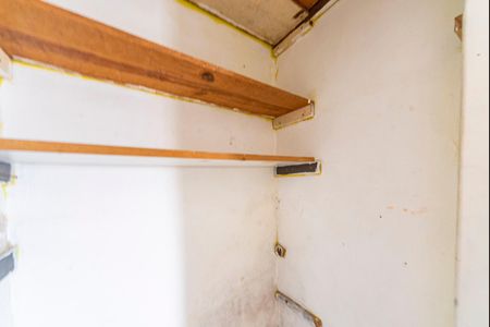 Casa para alugar com 193m², 3 quartos e 1 vaga Casa para alugar com 193m², 3 quartos e 1 vagaQuarto 2 - Armários