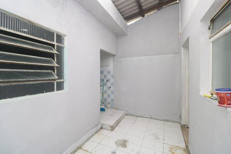 Quintal de casa à venda com 3 quartos, 193m² em Vila Palmares, Santo André
