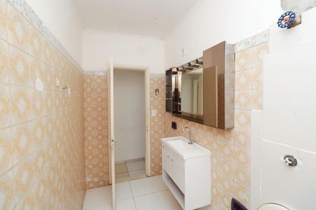 Banheiro 1 de casa à venda com 3 quartos, 193m² em Vila Palmares, Santo André