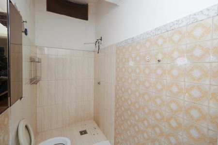 Casa para alugar com 193m², 3 quartos e 1 vaga Casa para alugar com 193m², 3 quartos e 1 vagaBanheiro social
