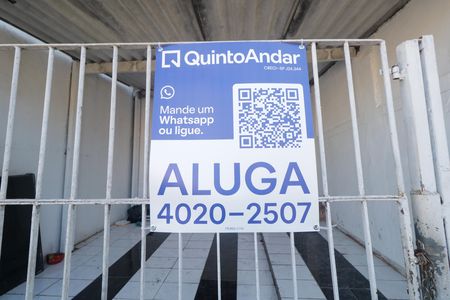 Placa instalada em 15/07/2026 com o código FEWQ-1114 de casa à venda com 3 quartos, 193m² em Vila Palmares, Santo André