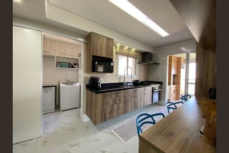 Apartamento à venda com 171m², 3 quartos e 3 vagasCozinha