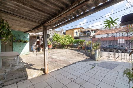 Casa à venda com 79m², 2 quartos e 5 vagasGaragem