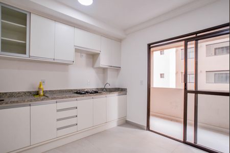 Apartamento à venda com 55m², 1 quarto e 2 vagas Apartamento à venda com 55m², 1 quarto e 2 vagasCozinha