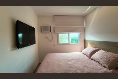 Apartamento à venda com 82m², 3 quartos e 2 vagas Apartamento à venda com 82m², 3 quartos e 2 vagasSuíte