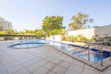 Apartamento à venda com 82m², 3 quartos e 2 vagas Apartamento à venda com 82m², 3 quartos e 2 vagasÁrea Comum