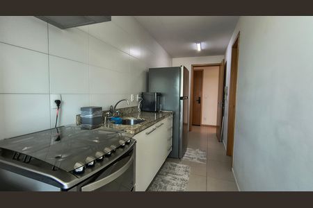 Apartamento à venda com 82m², 3 quartos e 2 vagas Apartamento à venda com 82m², 3 quartos e 2 vagasCozinha e Área de Serviço