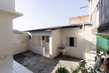 Quintal de casa para alugar com 1 quarto, 26m² em Parque Itaberaba, São Paulo