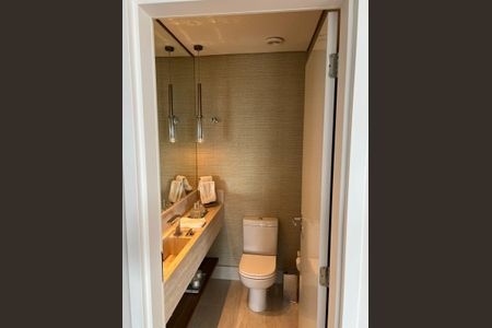 Apartamento à venda com 278m², 3 quartos e 5 vagasBanheiro 