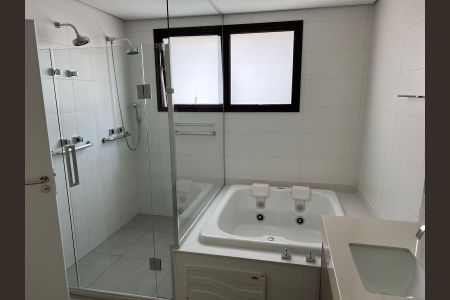 Apartamento à venda com 278m², 3 quartos e 5 vagasBanheiro 