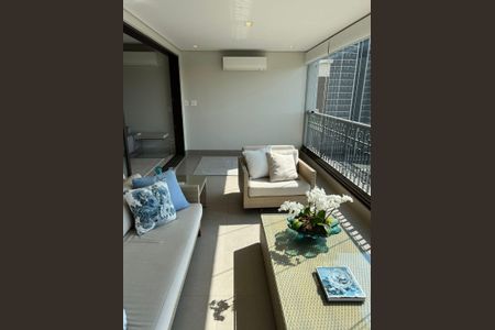 Apartamento à venda com 278m², 3 quartos e 5 vagasVaranda