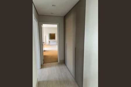 Apartamento à venda com 278m², 3 quartos e 5 vagasCorredor