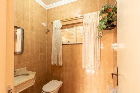 Casa para alugar com 330m², 4 quartos e 4 vagas Casa para alugar com 330m², 4 quartos e 4 vagasLavabo
