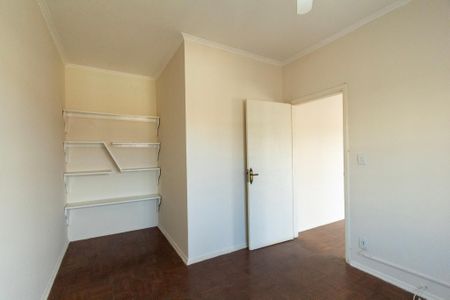 Casa para alugar com 330m², 4 quartos e 4 vagas Casa para alugar com 330m², 4 quartos e 4 vagasQuarto 1