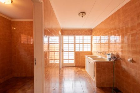 Casa para alugar com 330m², 4 quartos e 4 vagas Casa para alugar com 330m², 4 quartos e 4 vagasÁrea de Serviço