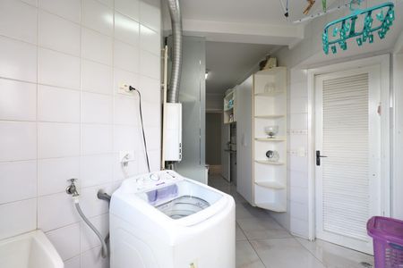 Apartamento para alugar com 94m², 2 quartos e 2 vagasCozinha e Área de Serviço
