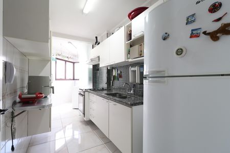 Apartamento para alugar com 94m², 2 quartos e 2 vagasCozinha e Área de Serviço