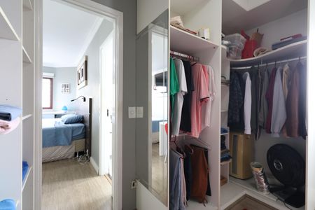 Apartamento para alugar com 94m², 2 quartos e 2 vagasCloset