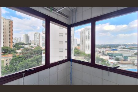 Apartamento para alugar com 94m², 2 quartos e 2 vagasDetalhe