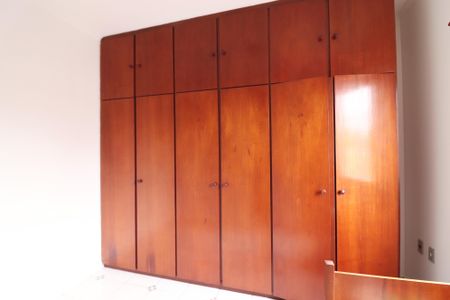 Casa para alugar com 200m², 3 quartos e 2 vagasQuarto 3