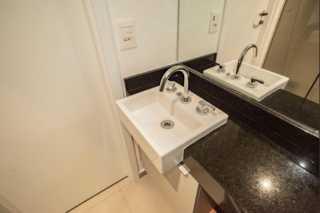 Studio para alugar com 21m², 1 quarto e sem vaga Studio para alugar com 21m², 1 quarto e sem vagaBanheiro