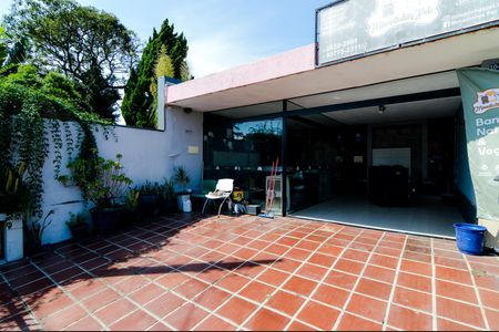 Garagem de casa à venda com 2 quartos, 330m² em Vila Galvão, Guarulhos
