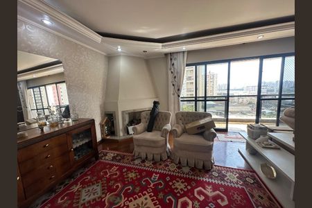 Apartamento à venda com 200m², 4 quartos e 3 vagasFoto 02