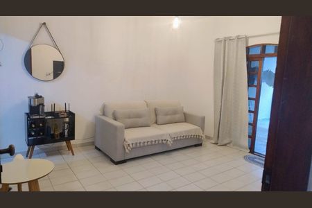 Sala de casa à venda com 2 quartos, 175m² em Condomínio Maracanã, Santo André