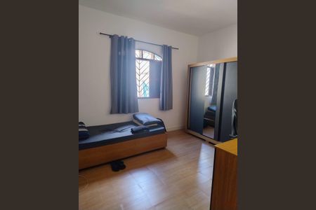 Quarto 2 de casa à venda com 2 quartos, 175m² em Condomínio Maracanã, Santo André