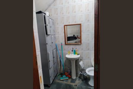 Banheiro 3 de casa à venda com 2 quartos, 175m² em Condomínio Maracanã, Santo André