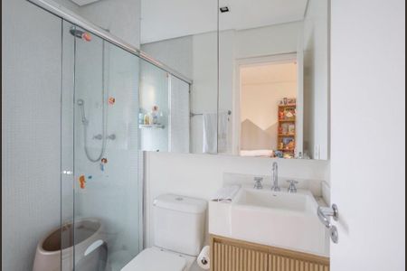 Apartamento à venda com 169m², 3 quartos e 3 vagasBanheiro 