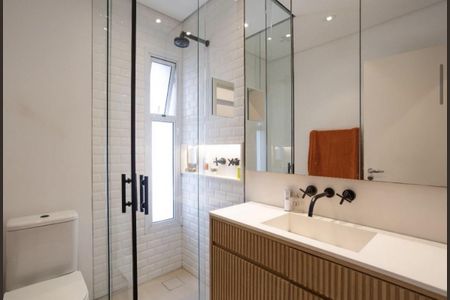 Apartamento à venda com 169m², 3 quartos e 3 vagasBanheiro 