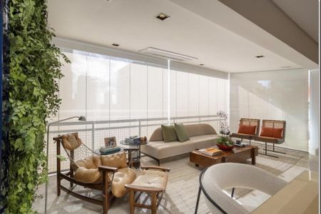 Apartamento à venda com 169m², 3 quartos e 3 vagasVaranda
