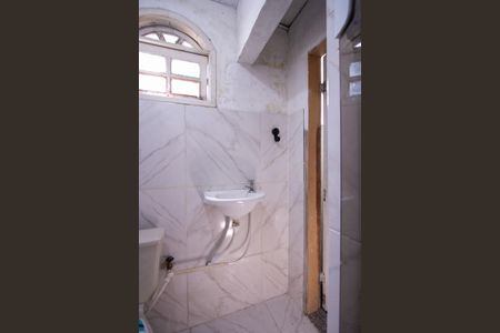 Casa para alugar com 80m², 2 quartos e sem vagaBanheiro