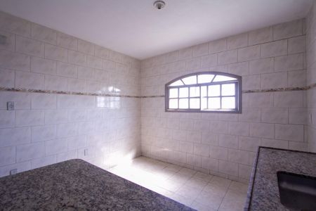 Casa para alugar com 80m², 2 quartos e sem vagaCozinha