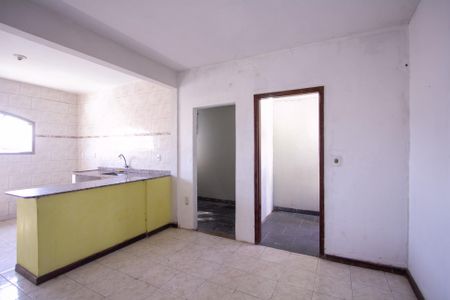 Sala de casa para alugar com 2 quartos, 80m² em Jardim Catarina, São Gonçalo