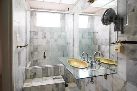 Apartamento à venda com 99m², 3 quartos e 1 vagaBanheiro da Suíte